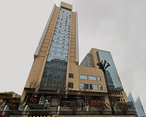 青海建設(shè)科技大廈三陽(yáng)大酒店(四星級(jí)，21000m2，海湖新區(qū)地標(biāo)建筑)
